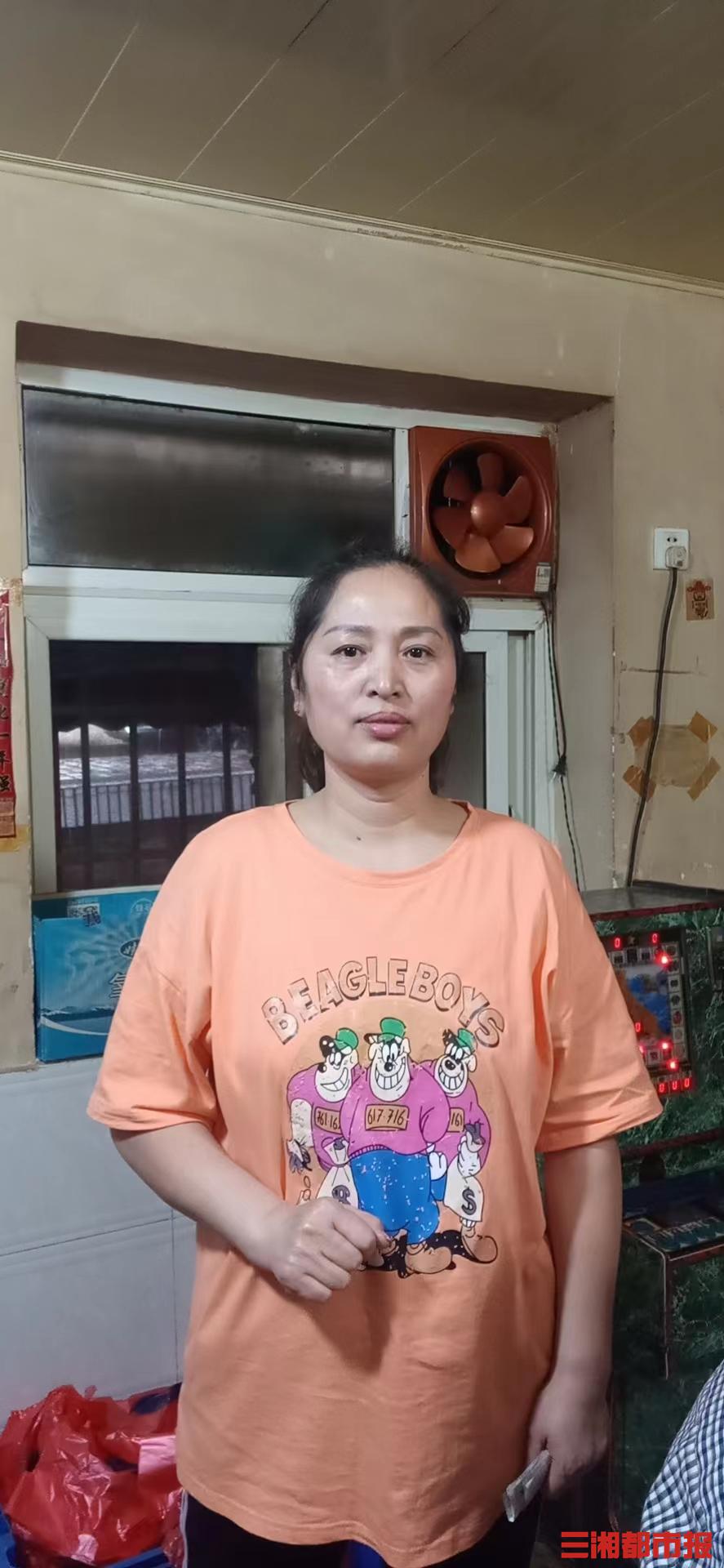 DƬ
